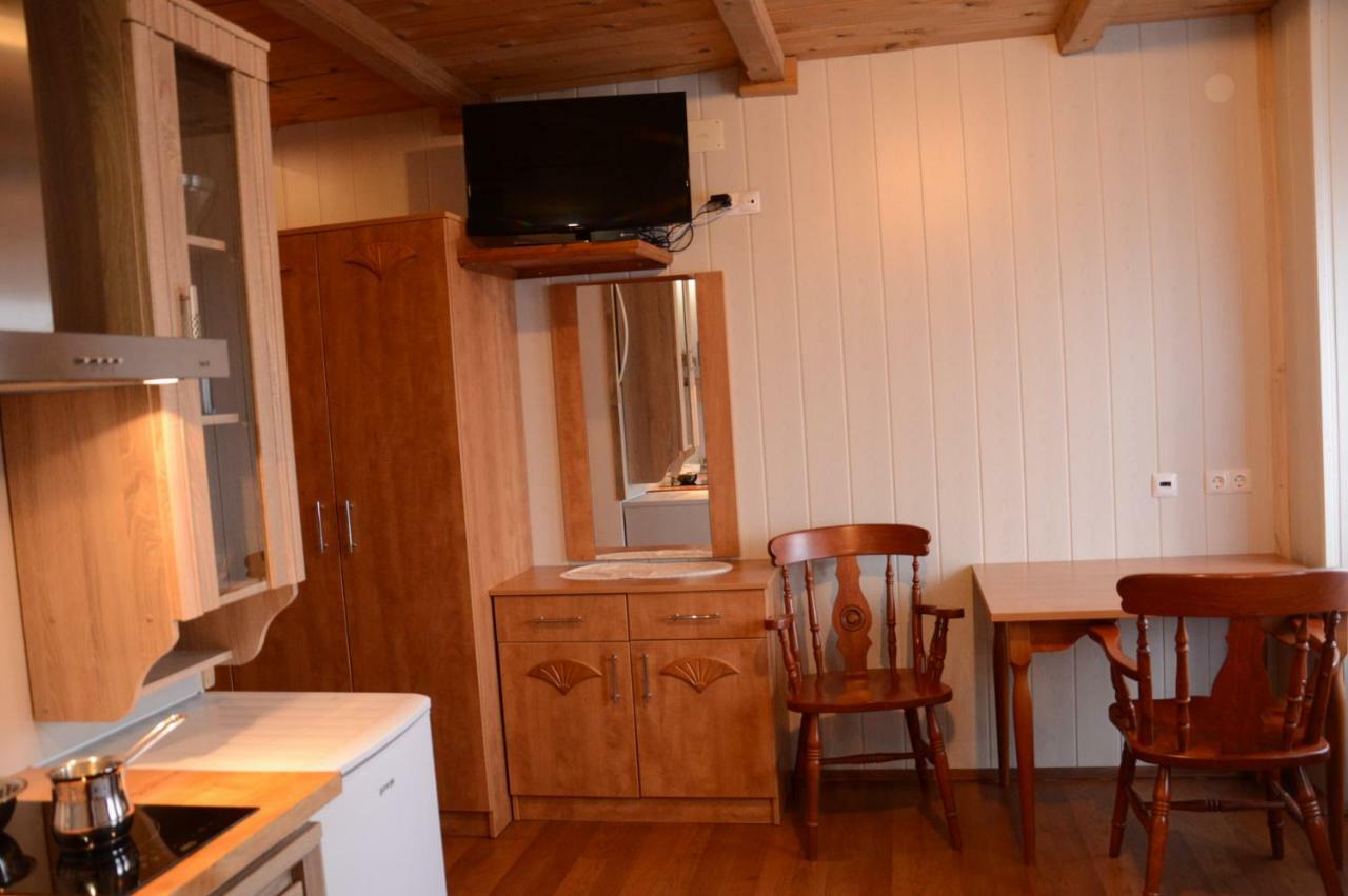 Apartmens And Rooms Sostar Cerkno Exterior foto